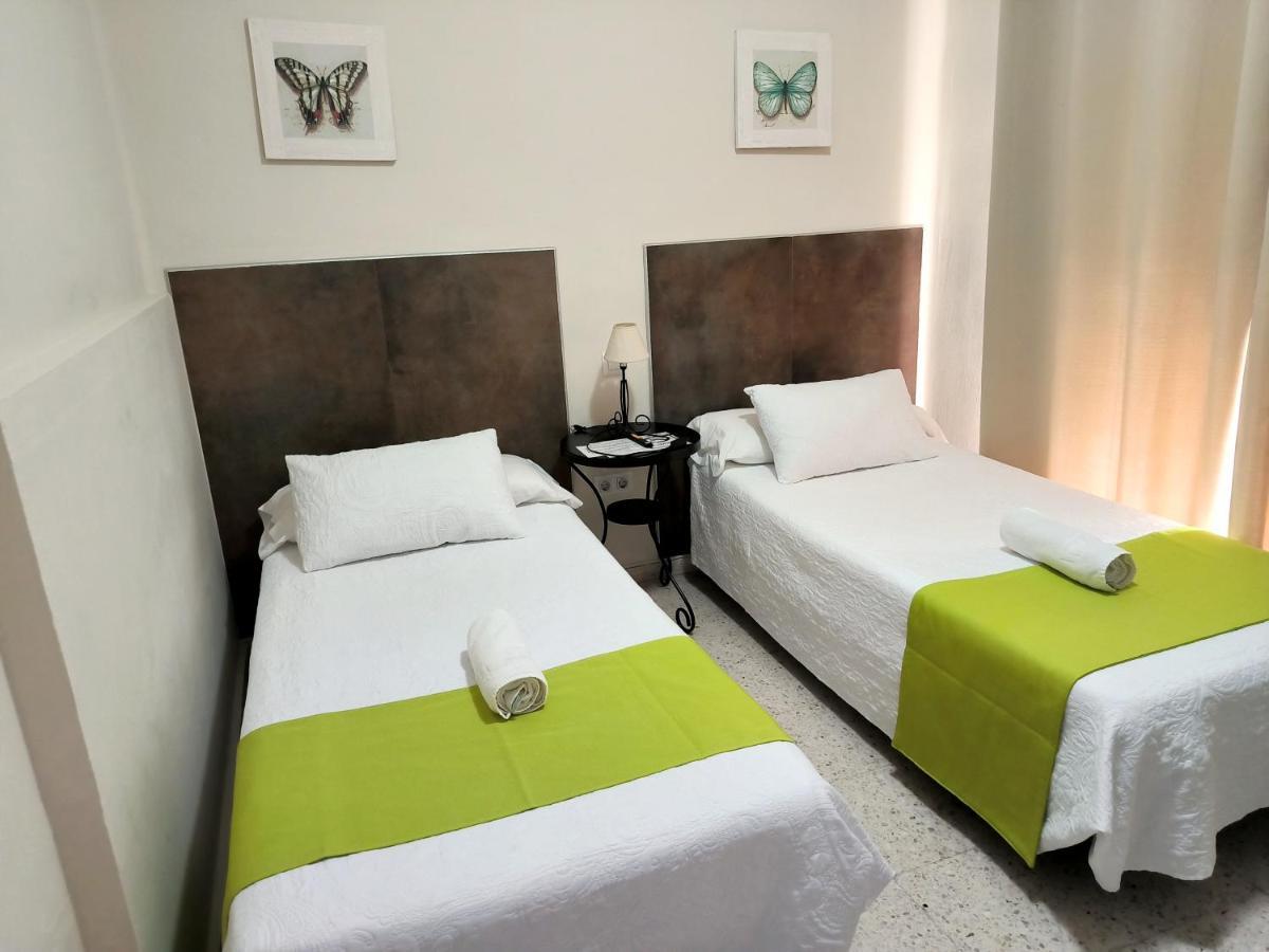 Pension Perez Montilla Sevilla Exteriér fotografie