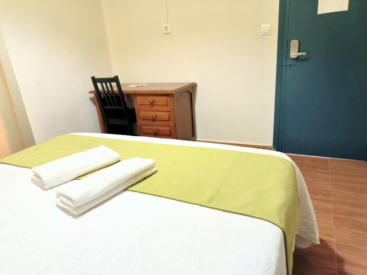 Pension Perez Montilla Sevilla Exteriér fotografie