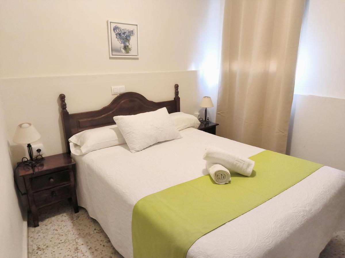 Pension Perez Montilla Sevilla Exteriér fotografie