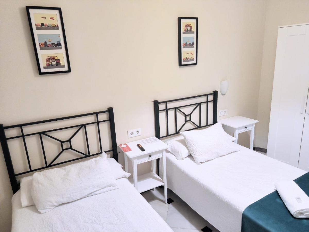 Pension Perez Montilla Sevilla Exteriér fotografie