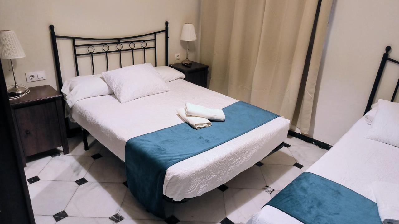 Pension Perez Montilla Sevilla Exteriér fotografie