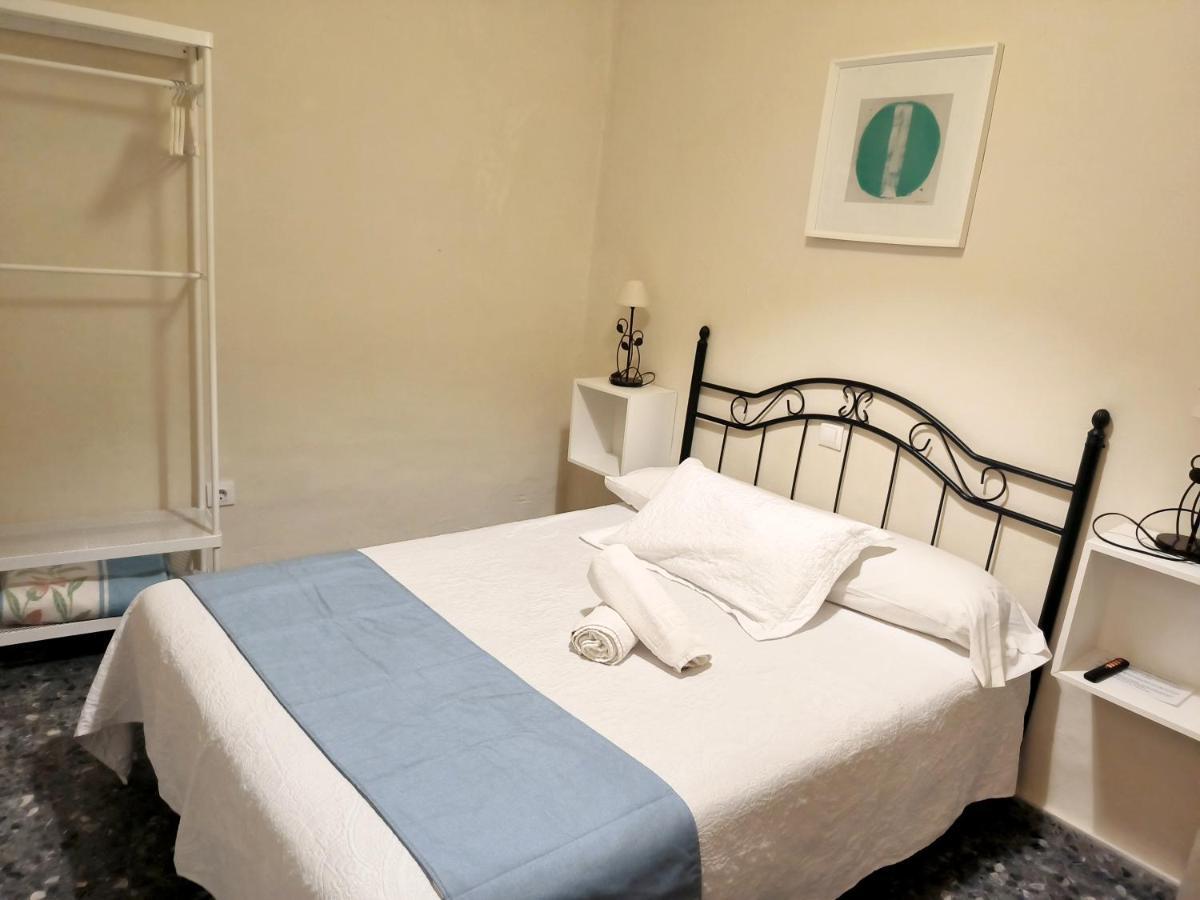 Pension Perez Montilla Sevilla Exteriér fotografie