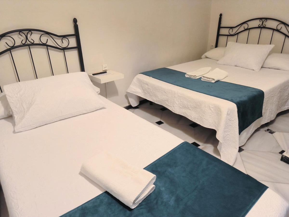 Pension Perez Montilla Sevilla Exteriér fotografie